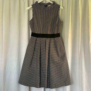 Eva Mendez black and white striped dress